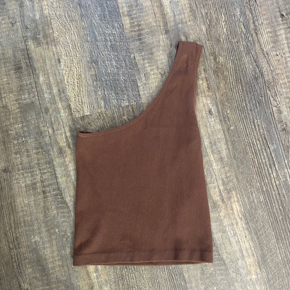 Cute one sholder top